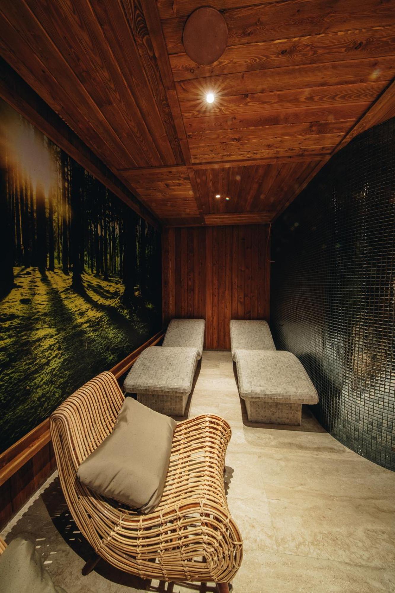 Wellness Penzion Zora Family Tatranská Lomnica Exterior foto
